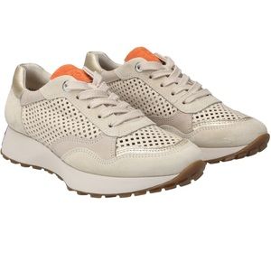Beige/ orange Leather Sneaker (Women)
Never used